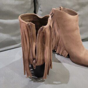 Country Style Brown Fringed Boots